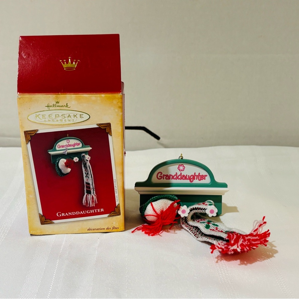 Hallmark Keepsake Granddaughter Ornament
